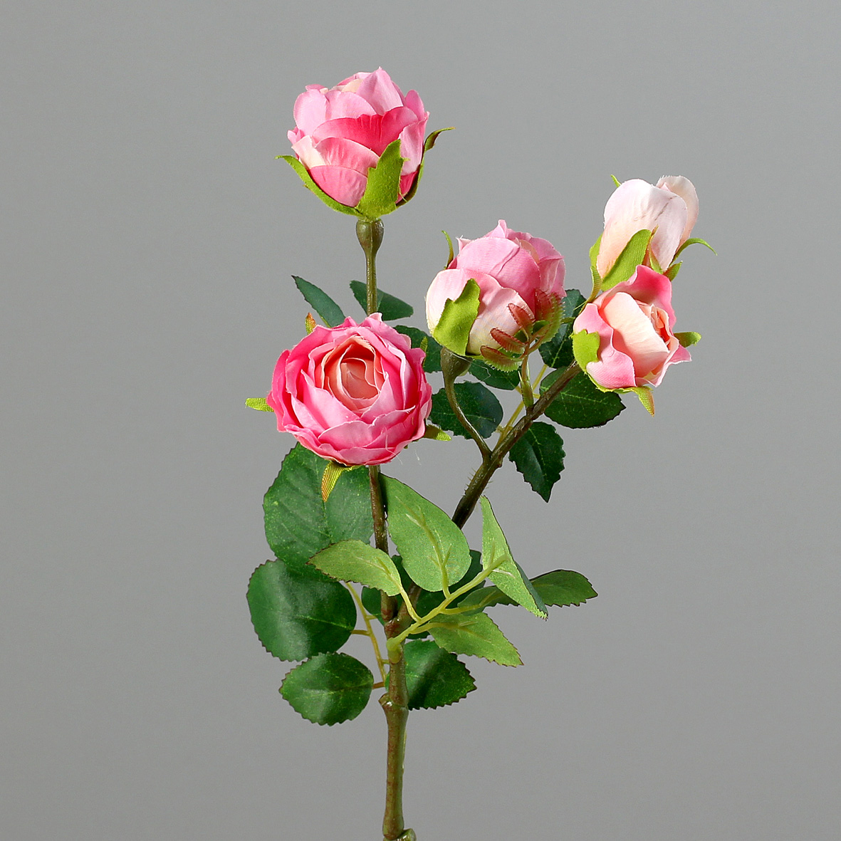 5 motive pentru a alege flori artificiale